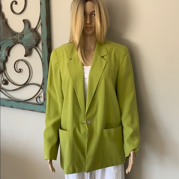 LIME GREEN SAKS FIFTH AVE SILK BLAZER! PERFECTION! - Picture 2 of 8
